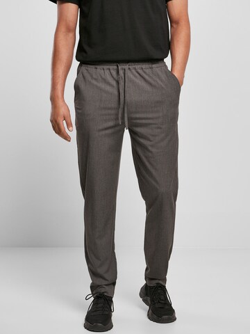 Urban Classics Tapered Pants in Grey: front