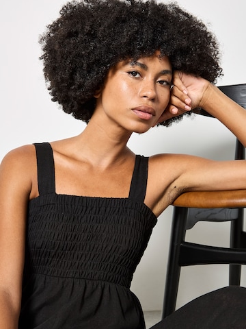 Apricot Jumpsuit in Zwart