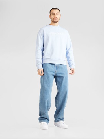 Sweat-shirt 'HERO' Calvin Klein en bleu