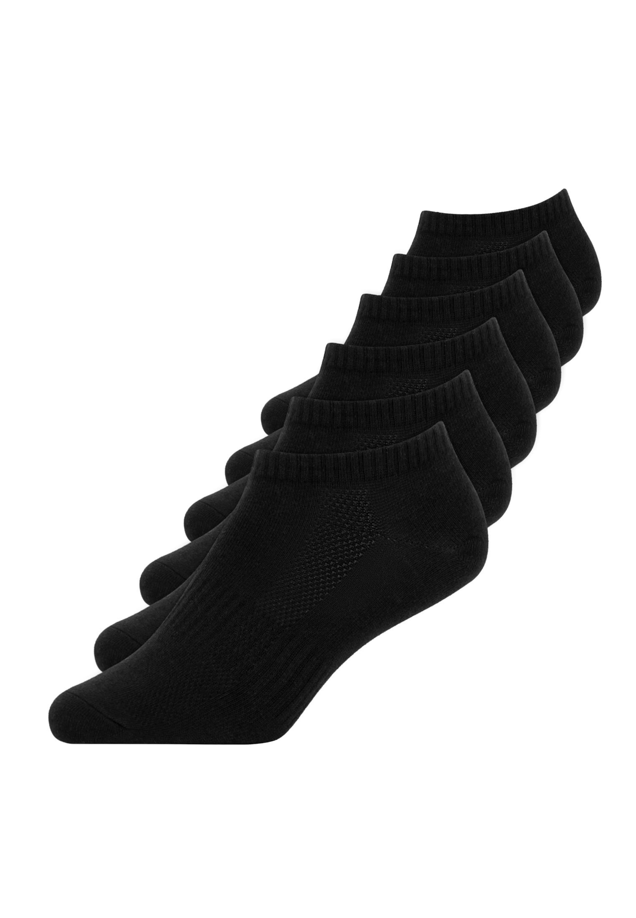 SNOCKS Socks in Black: front