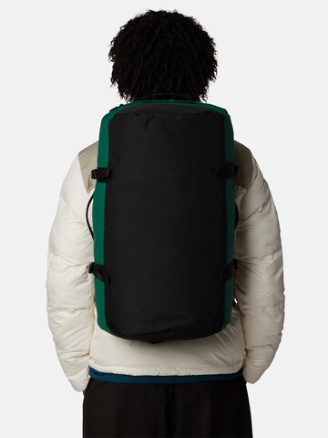 Zaino sportivo 'BASE CAMP' di THE NORTH FACE in verde: frontale