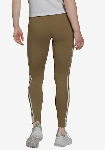 ADIDAS ORIGINALS Skinny Leggings in Groen