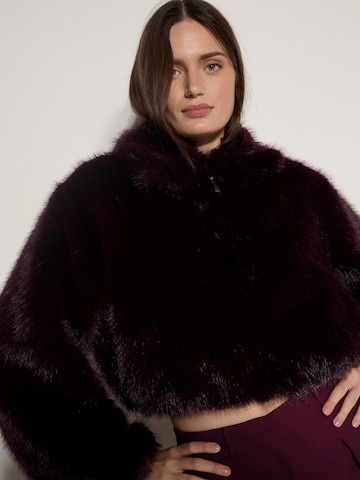 Veste bavaroise ' Kunstfelljacke ' Apricot en rouge