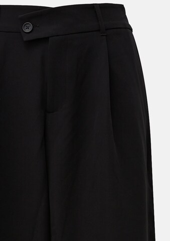 QS Wide leg Bandplooibroek in Zwart: voorkant