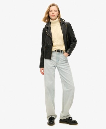 Pull-over Superdry en blanc