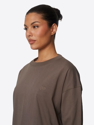 Pullover di Good For Nothing in grigio
