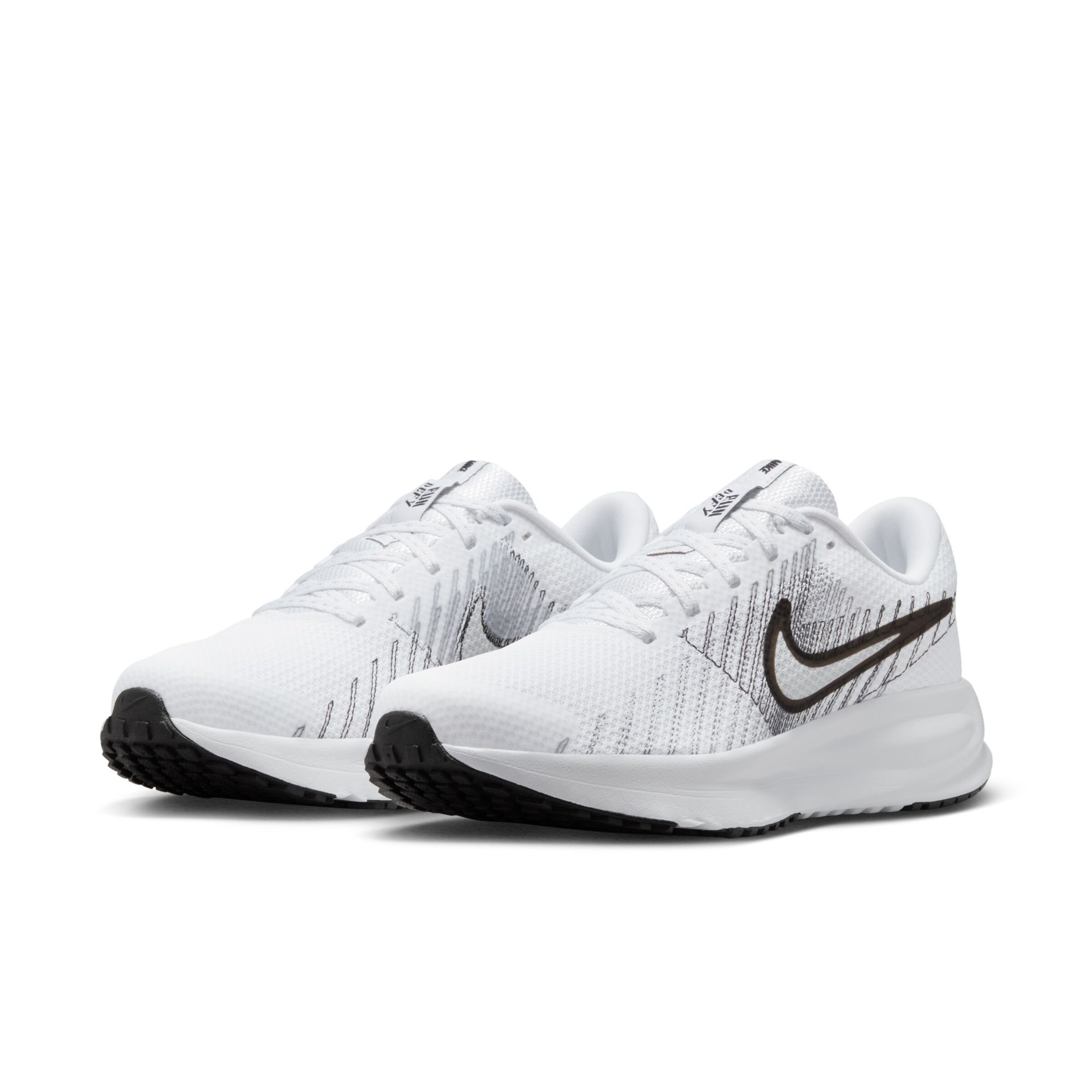Nike Sportswear Loopschoen 'Run Defy' in Wit