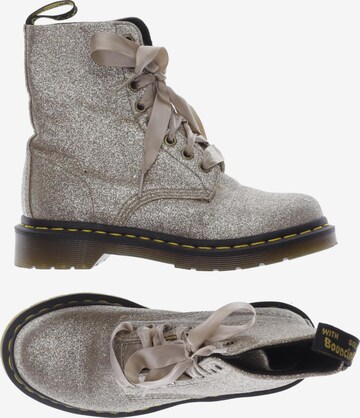 Dr. Martens Dress Boots in 36 in Gold: front