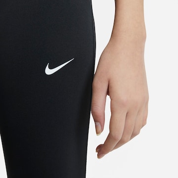 NIKE Skinny Sporthose 'Pro' in Schwarz