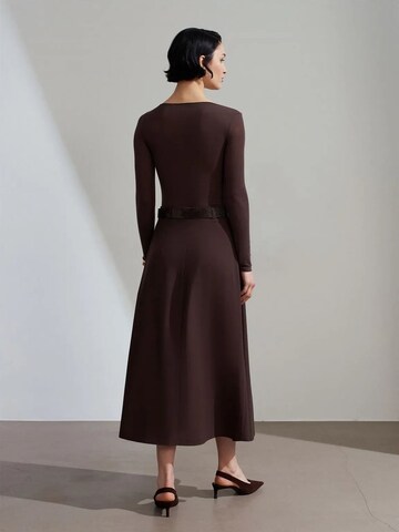 Dilvin Skirt in Brown