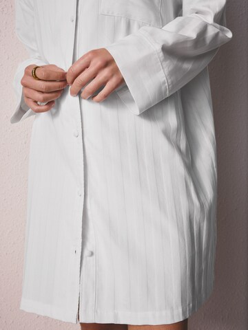 Next - Camiseta de noche en blanco