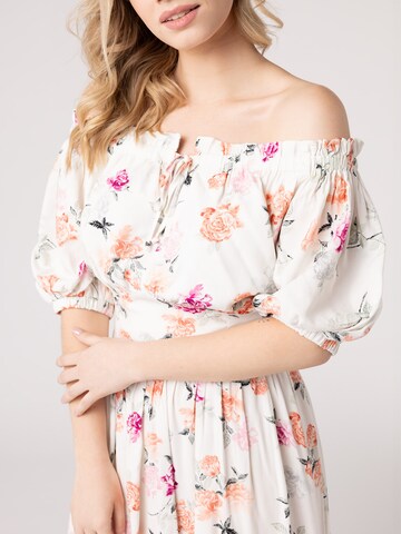 Robe Laurella en beige