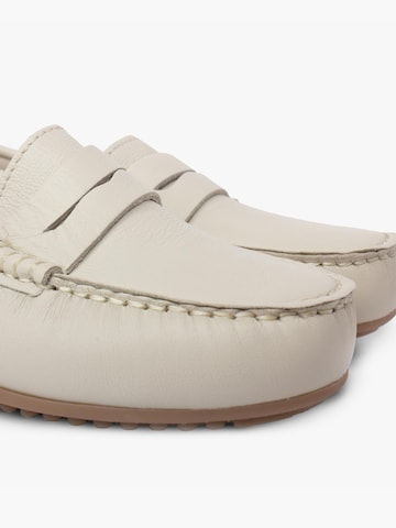 Pisamonas - Zapatos bajos en beige