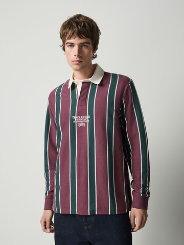 Next Shirt in Lila: Vorderseite