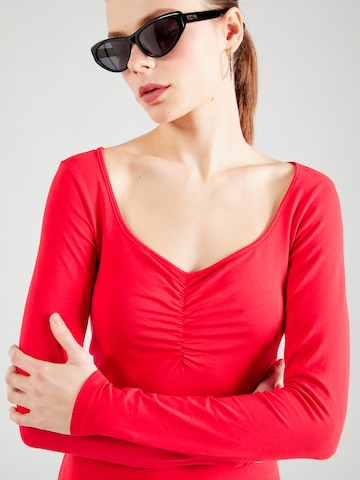 STUDIO SELECT - Vestido 'Tara' em vermelho