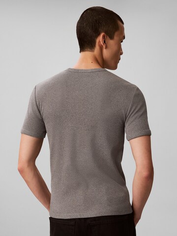 Calvin Klein Jeans Shirt in Grey