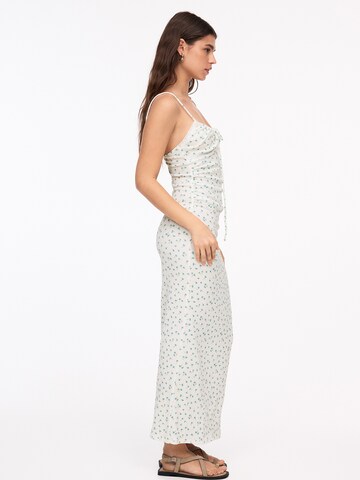Pull&Bear Letné šaty - Biela