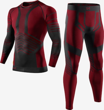 MEETWEE Base Layer 'Seamless Thermal Underwear' in Red: front