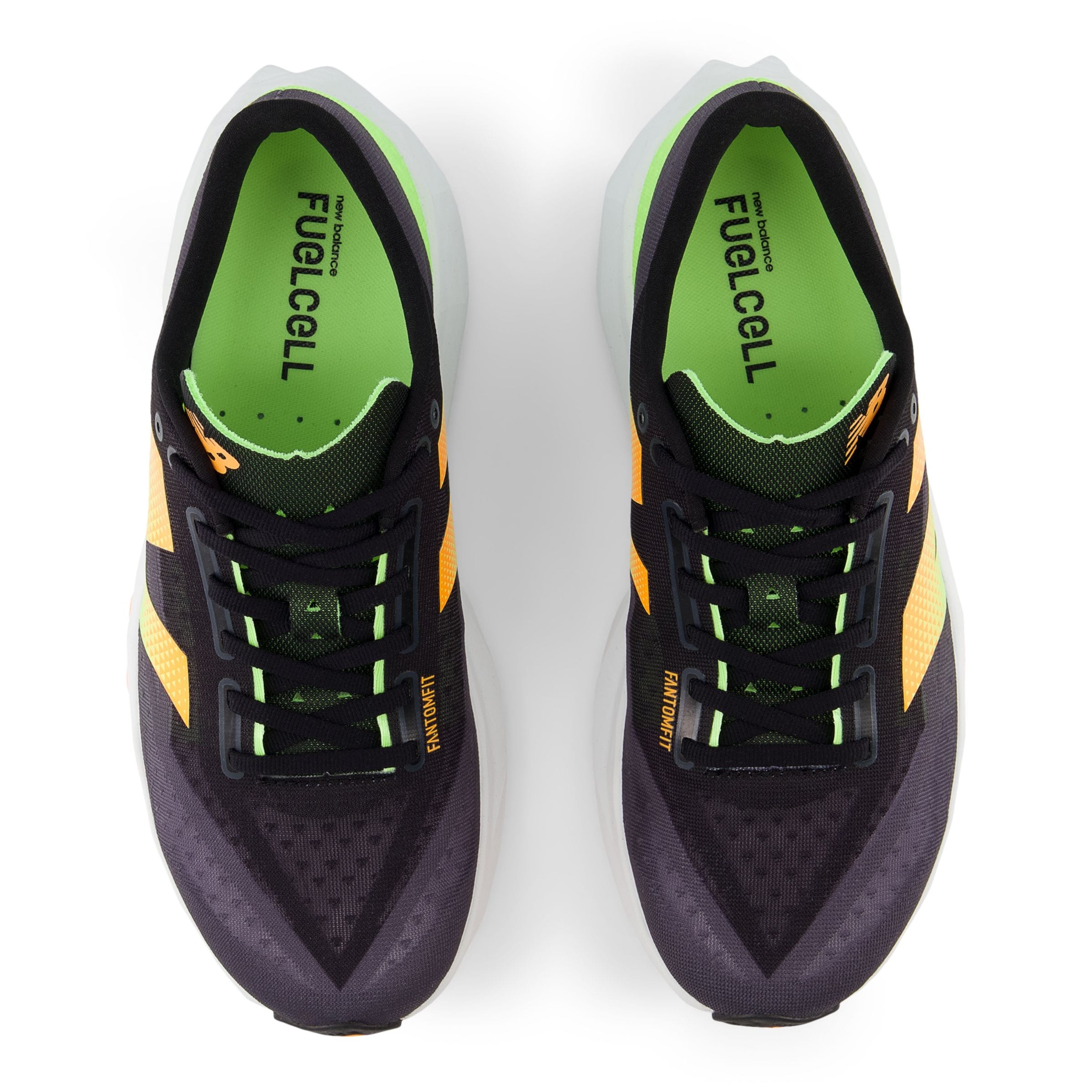 new balance Sneaker 'FuelCell Rebel v4'. in Schwarz