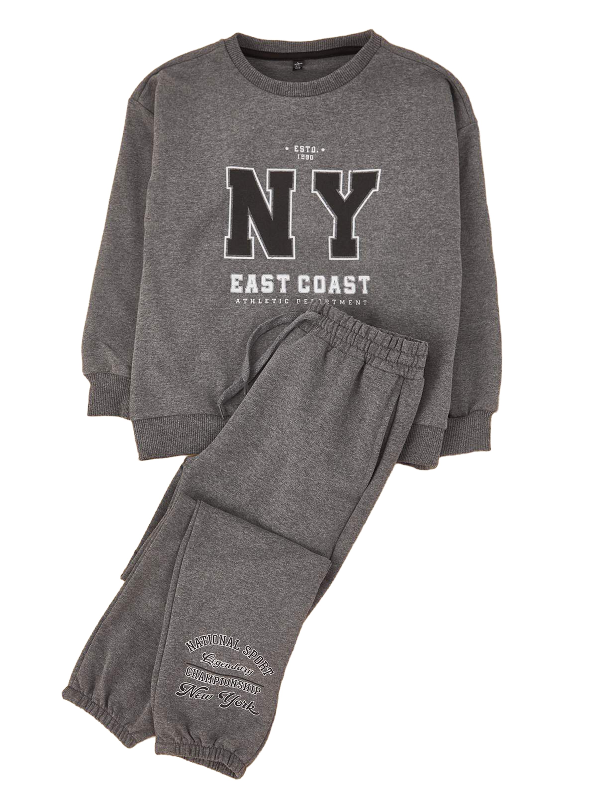 Trendyol Sweatsuit in Grey: front