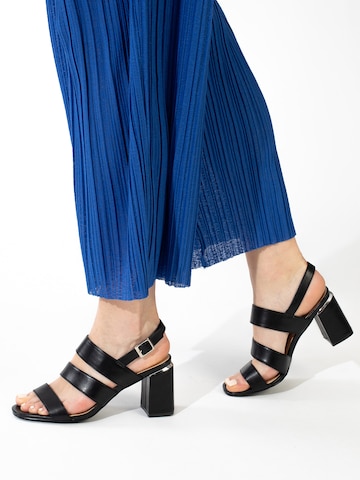 Celena Strap sandal 'Charis' in Black