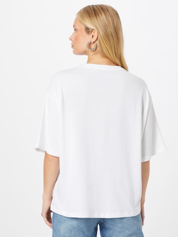 T-shirt 'Areta' DRYKORN en blanc