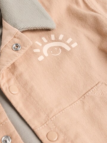 Next Set in Beige