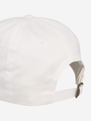 Urban Classics - Gorra 'Letter' en blanco