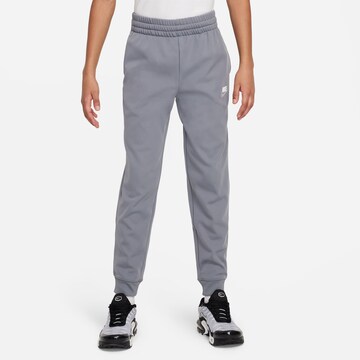 Nike Sportswear Joggingpak in Grijs: voorkant