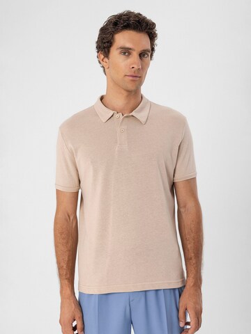Antioch Shirt in Beige: front