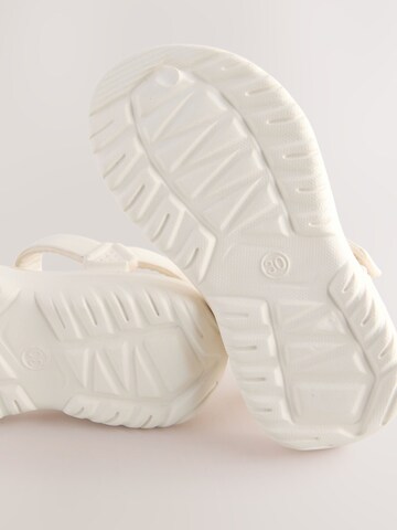 Sandales Next en beige