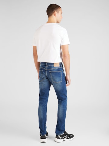 s.Oliver Slimfit Jeans 'Keith' in Blauw