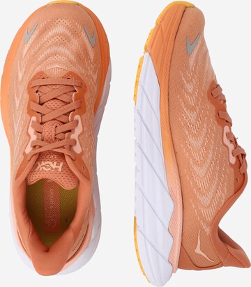 Chaussure de course 'ARAHI 6' Hoka One One en orange