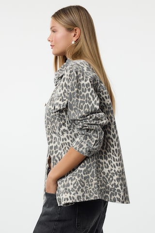 Trendyol - Chaqueta de entretiempo en beige