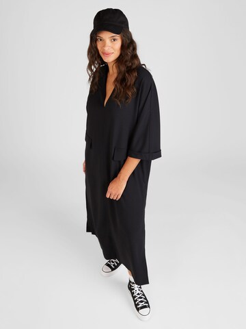 Object Curve Kleid 'FLO' in Schwarz