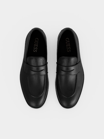GUESS Classic Flats 'DRIFTKIN' in Black