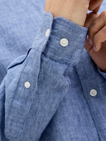 Coupe regular Chemise JACK & JONES en bleu