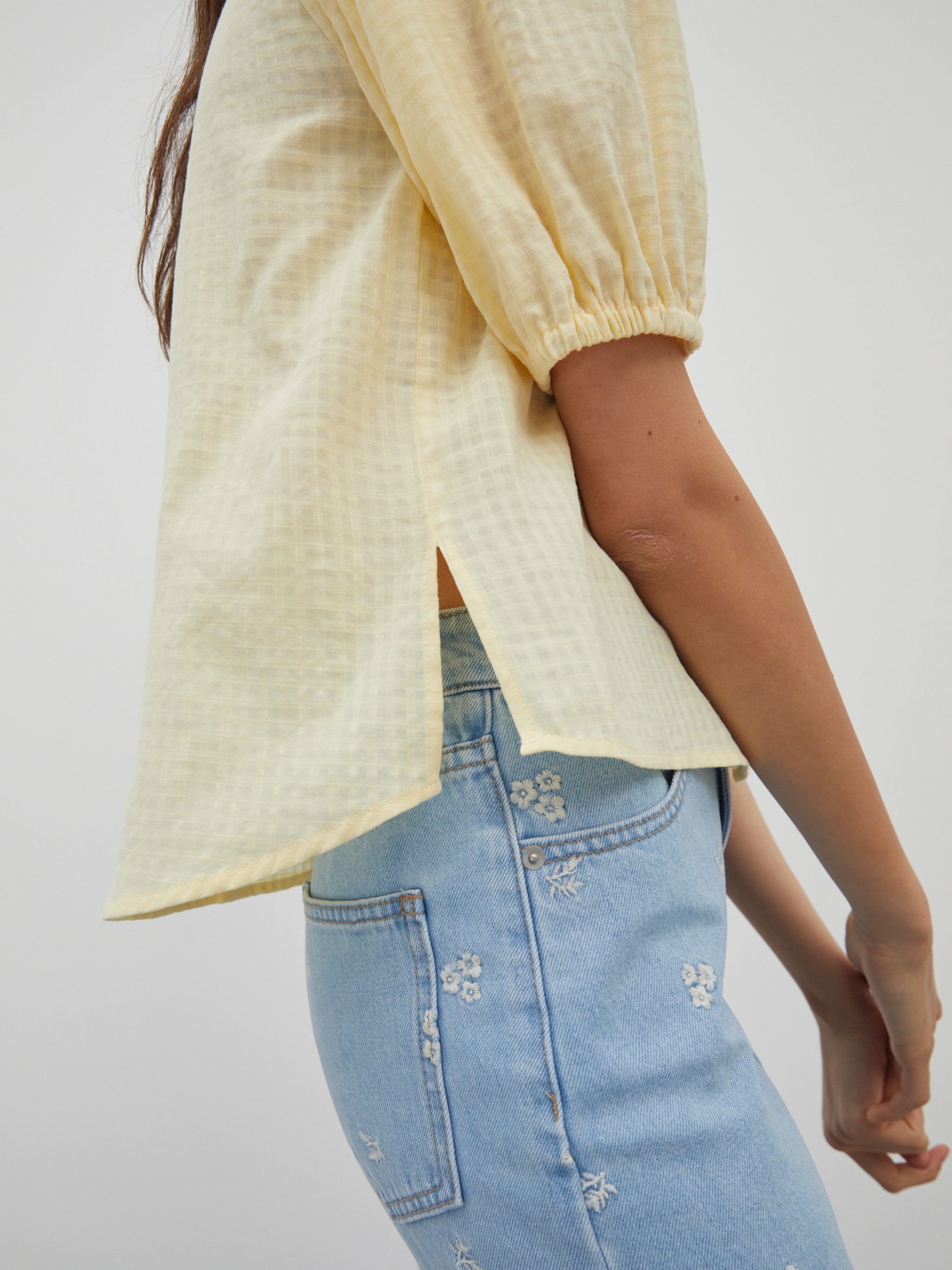 EDITED Producten Blouse 'Eila' Lichtgeel