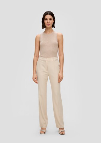 s.Oliver BLACK LABEL Regular Bügelfaltenhose in Beige