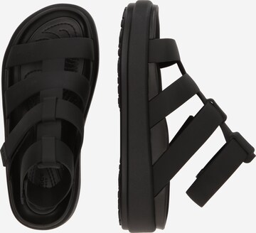 Crocs - Sandalias 'Brooklyn Luxe Gladiator' en negro