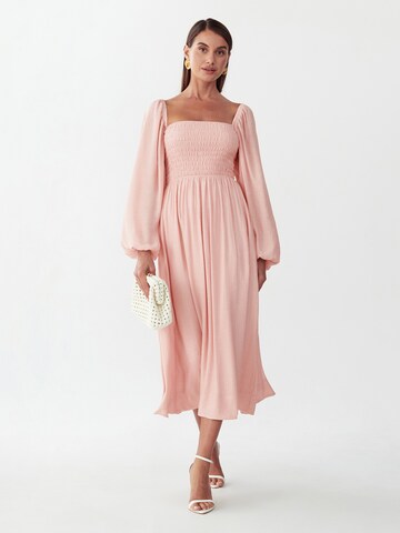 St MRLO Kleid 'True' in Pink