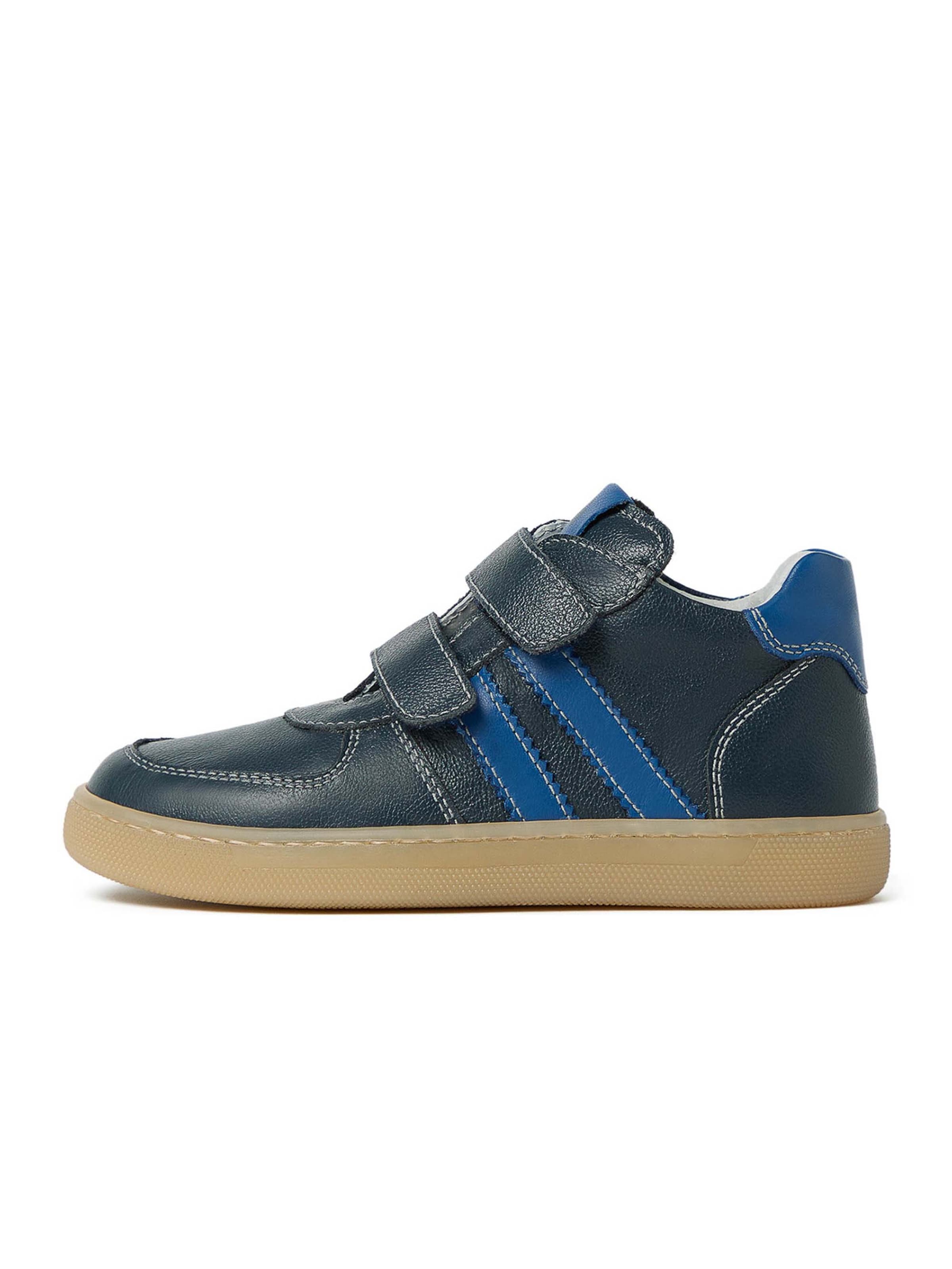Nero Giardini Trainers in Blue: front