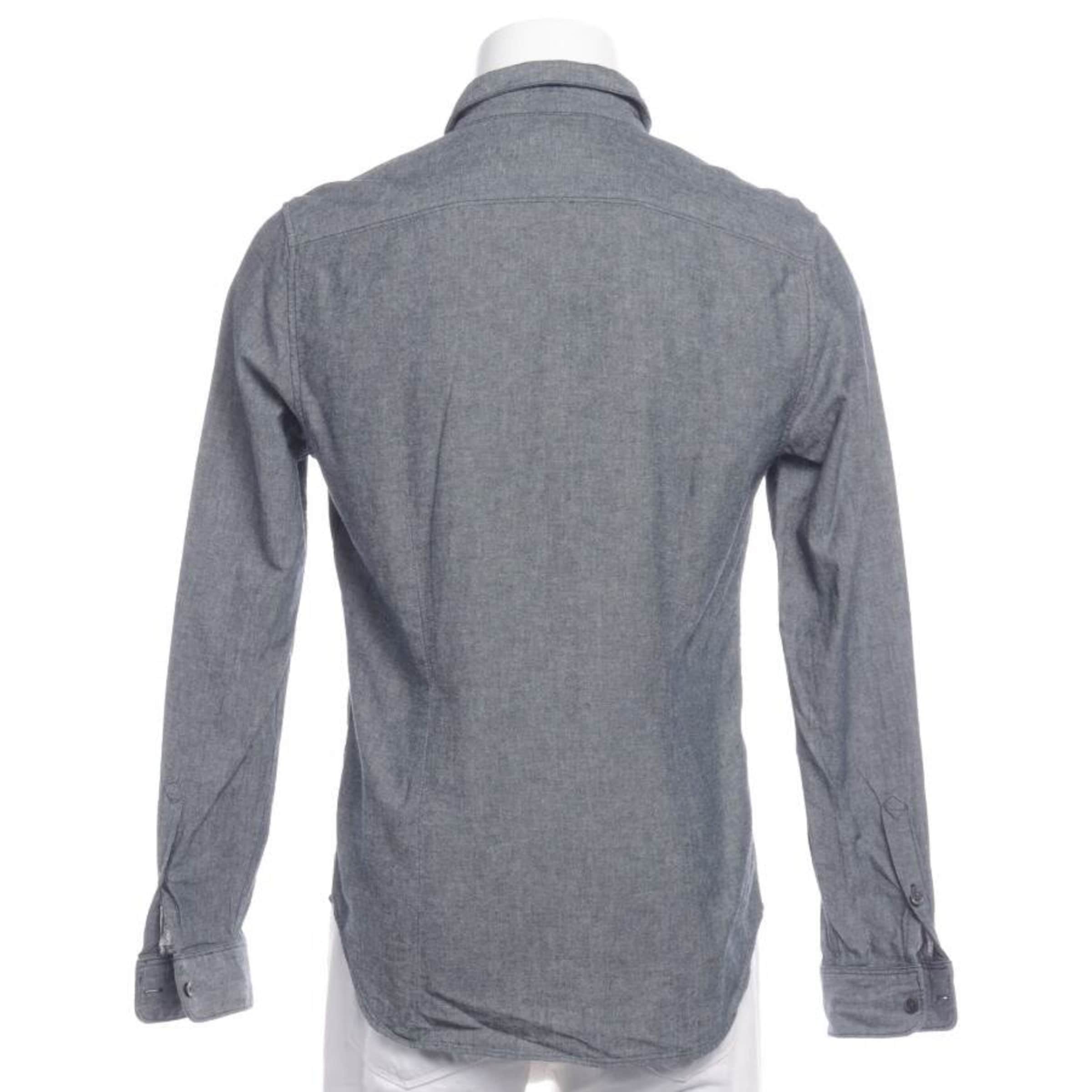 Closed Button Up Shirt in S in Grey