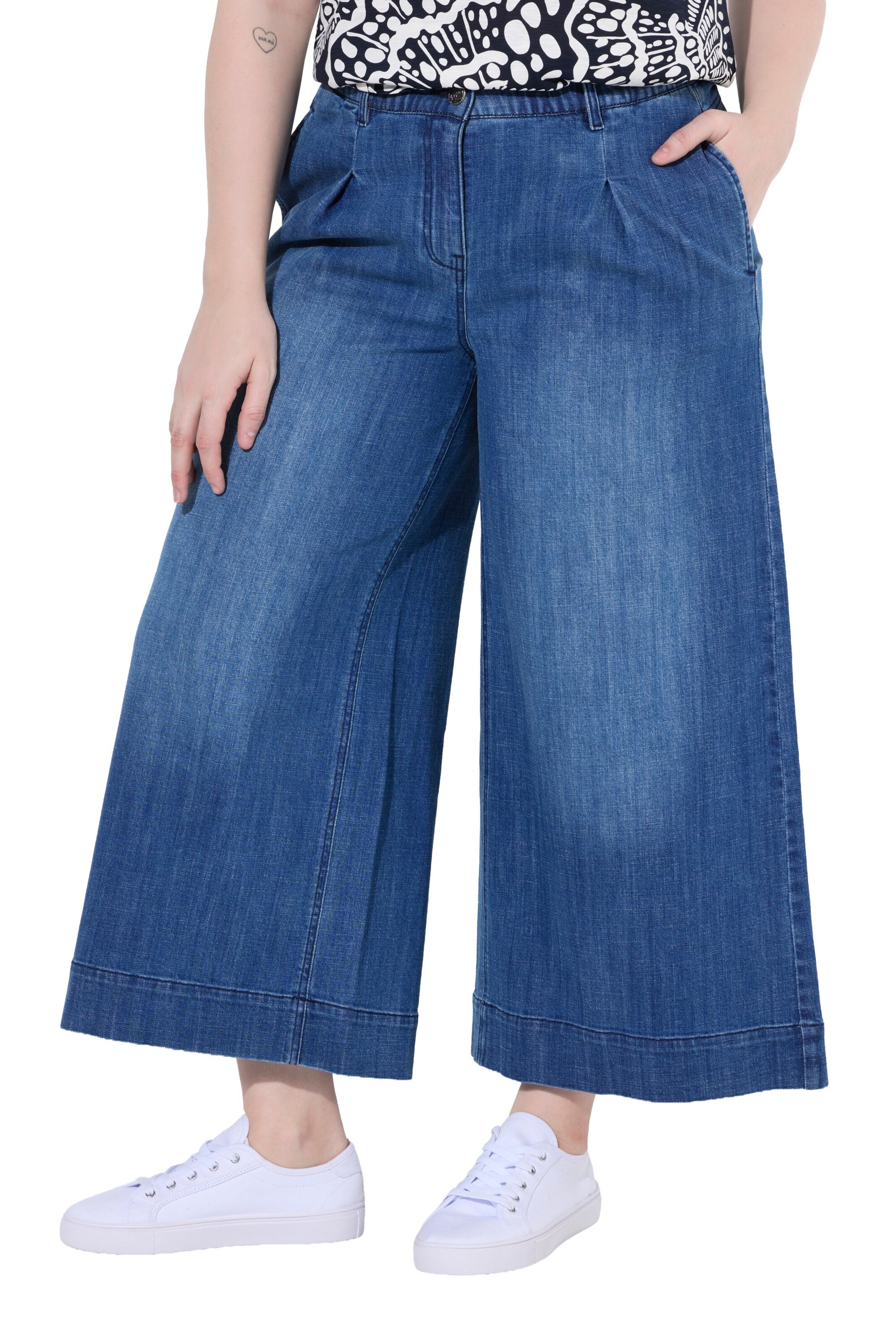 Ulla Popken Wide Leg Jeans in Blau: Vorderseite