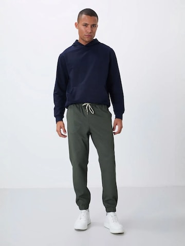 Tommy Life Tapered Workout Pants 'Jogginghose' in Green