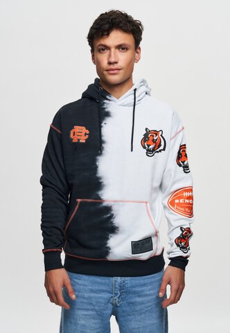 Recovered Kapuzensweatshirt 'NFL Bengals Ink Dye Effect On' in Schwarz: Vorderseite