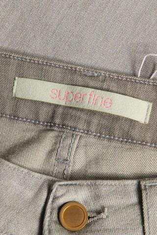 Superfine Jeans in 27 in Grey