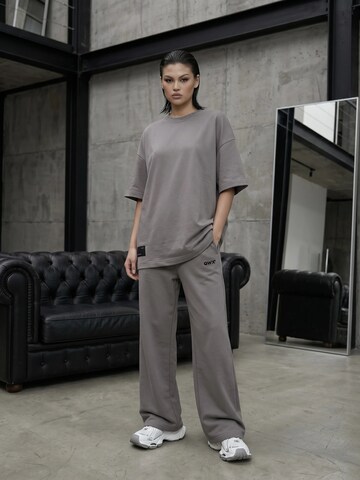 QWX2 - Pierna ancha Pantalón 'Urban' en gris