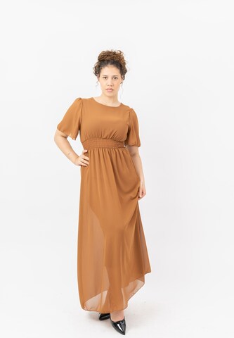 Robe Elara en marron
