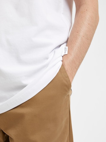 SELECTED HOMME - Camiseta 'Aspen' en blanco